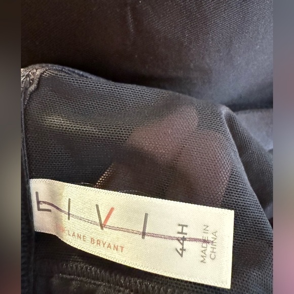 Livi Active Underwire Sports Bra 44 H NWOT - Picture 6 of 9